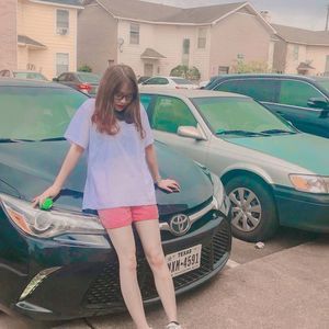 Meet your Posher, Hồng